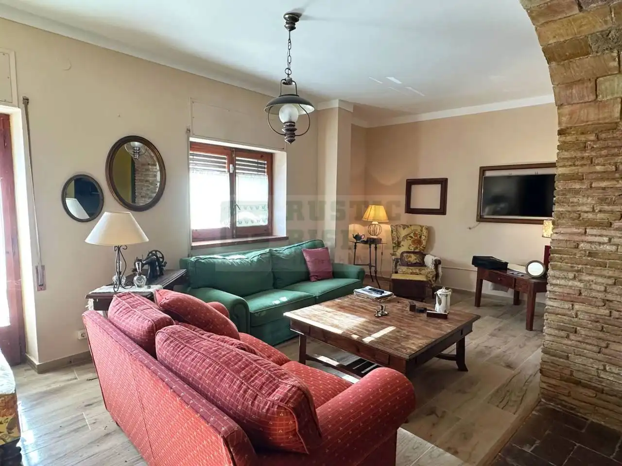 Sala de estar de Finca rústica en venta en Sant Joan de Mollet con Calefacción y Terraza