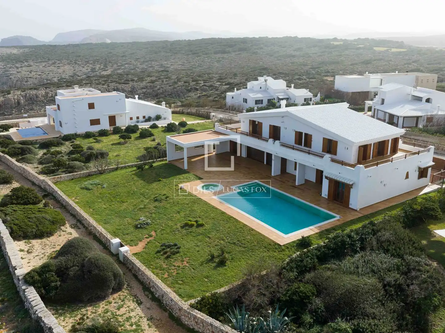 Außenansicht von Haus oder Chalet zum Verkauf in Ciutadella de Menorca mit Privatgarten, Terrasse und Schwimmbad