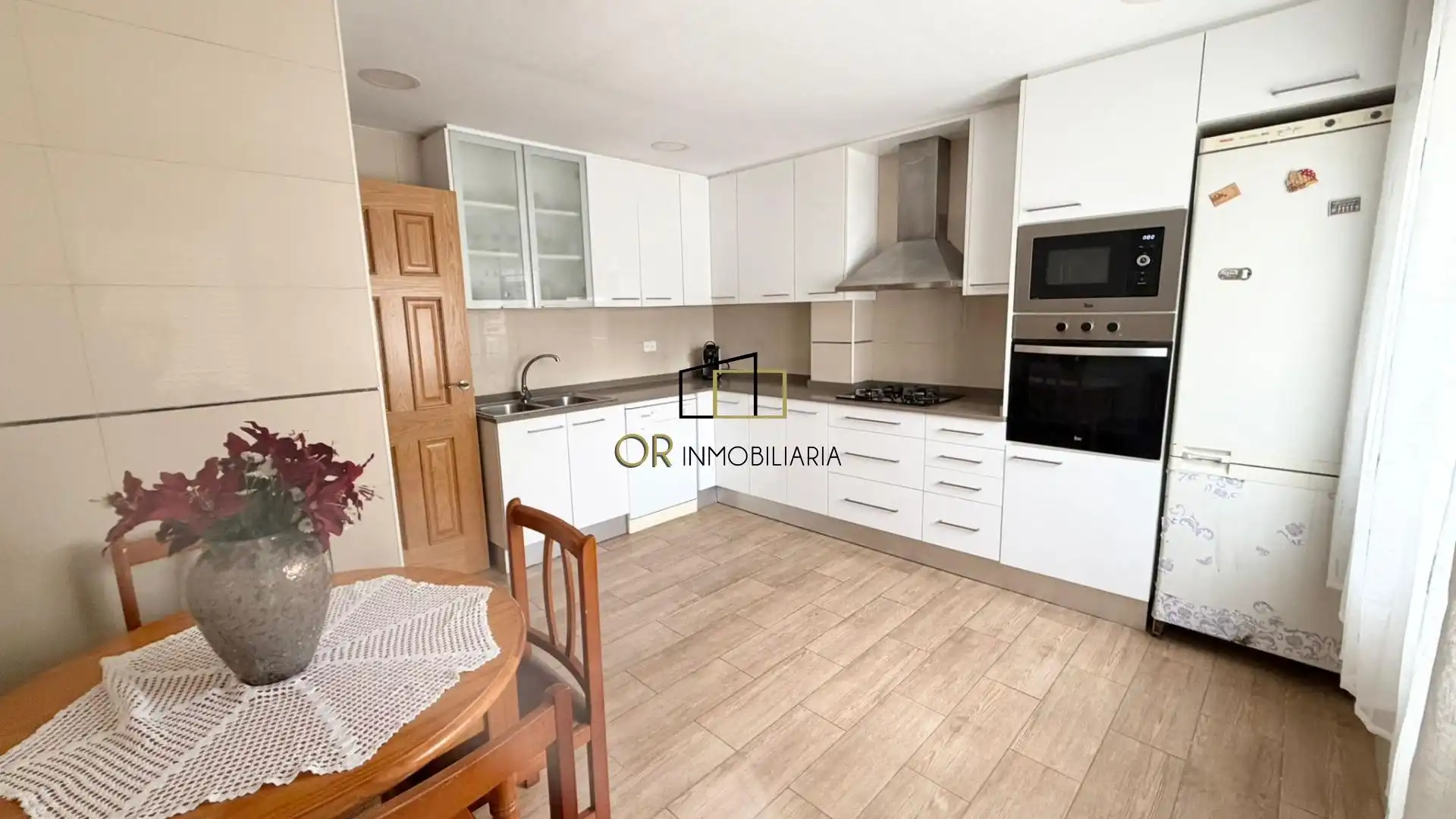 Casa o xalet en venda a Cunit Residencial