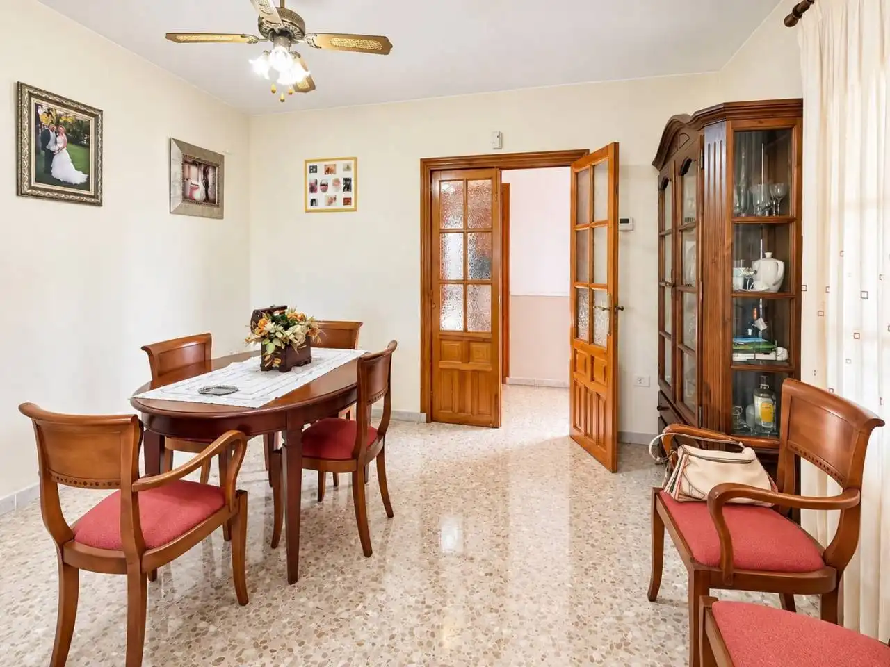 Casa con piscina en venta en Madrigal, imagen 3