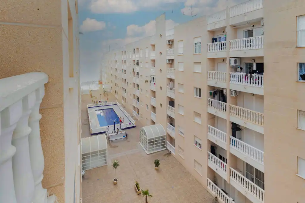 Apartamento con piscina en venta en C/ La Loma                      -  Res Pórtico Cala II  -, imagen 18