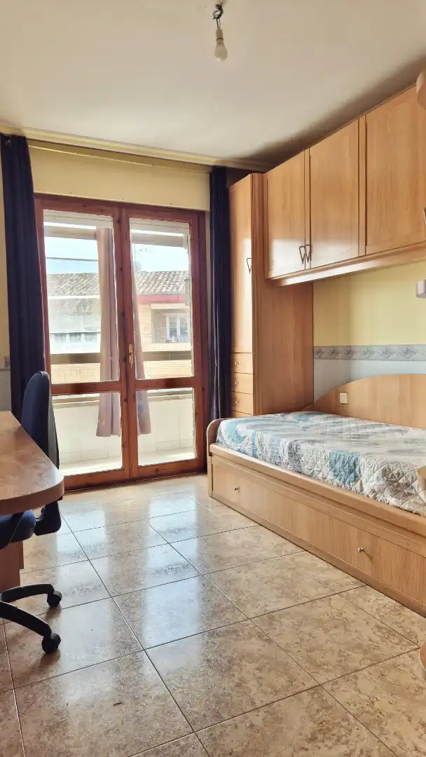 Habitación de Piso en venta en Corella con Calefacción, Terraza y Amueblado