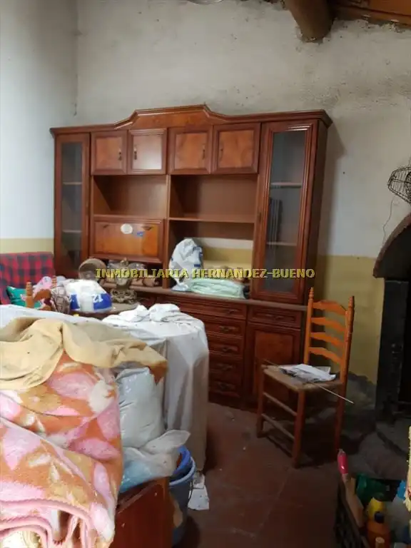 Dormitori de Casa o xalet en venda en Fresno Alhándiga amb Calefacció i Terrassa