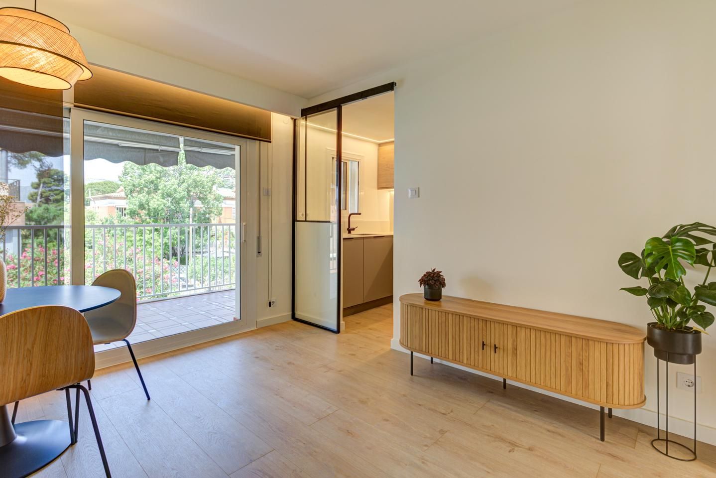 Flat for sale in Castelldefels  with Air Conditioner, Parquet flooring and Terrace
