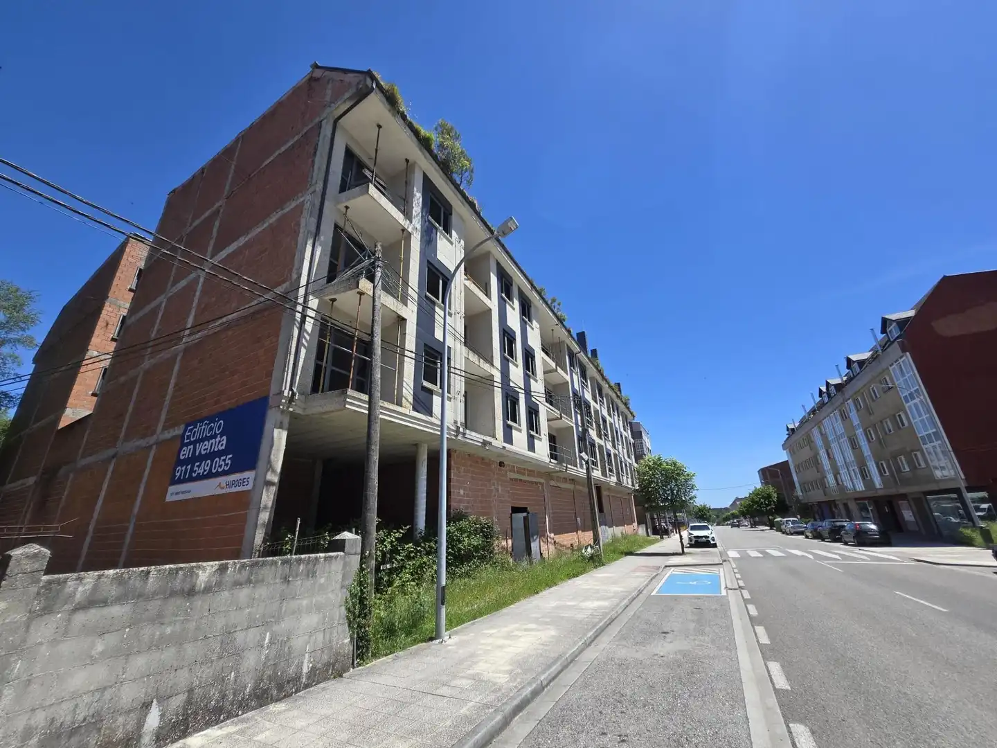 Edifici en venda a Avenida TIERRA LLANA, Vilalba