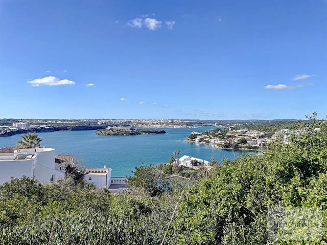 Terreno residencial en Venta en  parcela 265 en Cala Llonga - Sa Mesquida