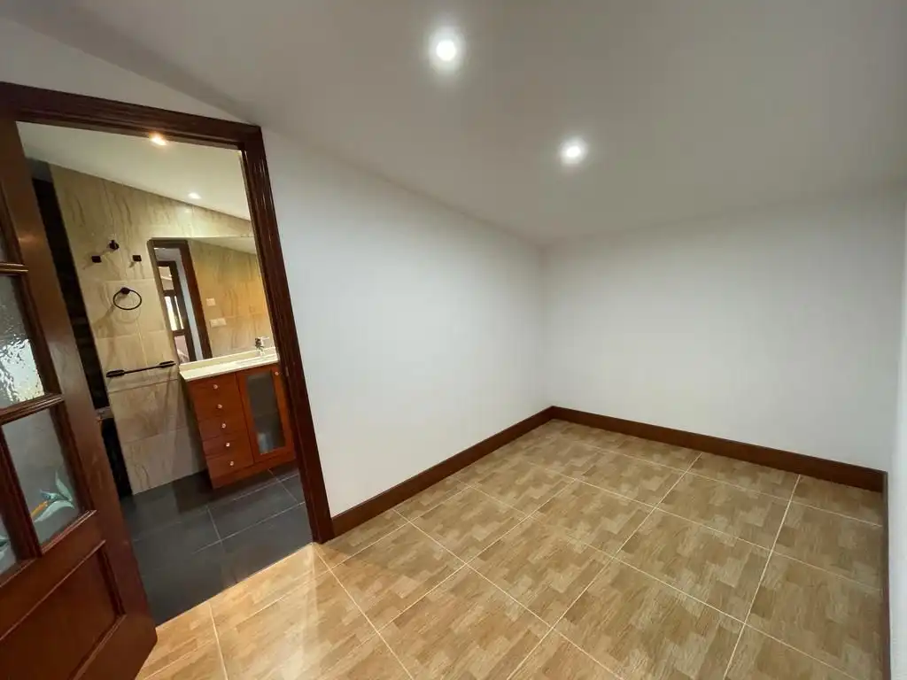 Finca rústica en venta en Amezketa con Calefacción, Jardín privado y Terraza