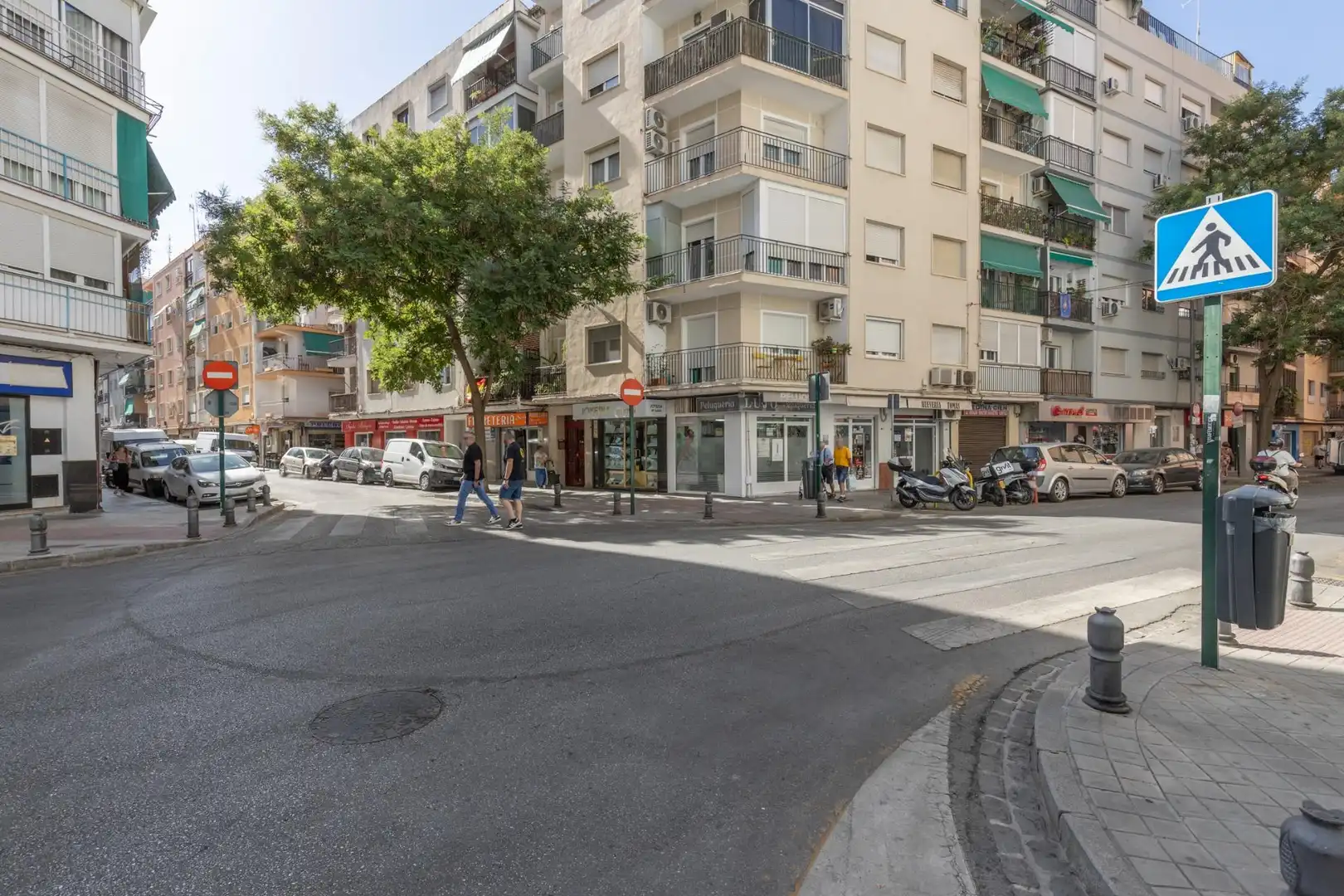 Außenansicht von Geschaftsraum zum Verkauf in Granada