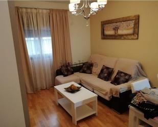 Living room of Flat to rent in Torremolinos  with Air Conditioner, Heating and Parquet flooring