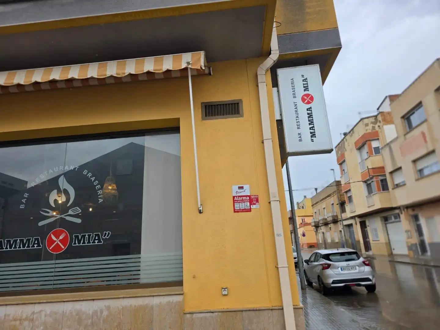 Local de lloguer en Amposta amb Aire condicionat i Moblat