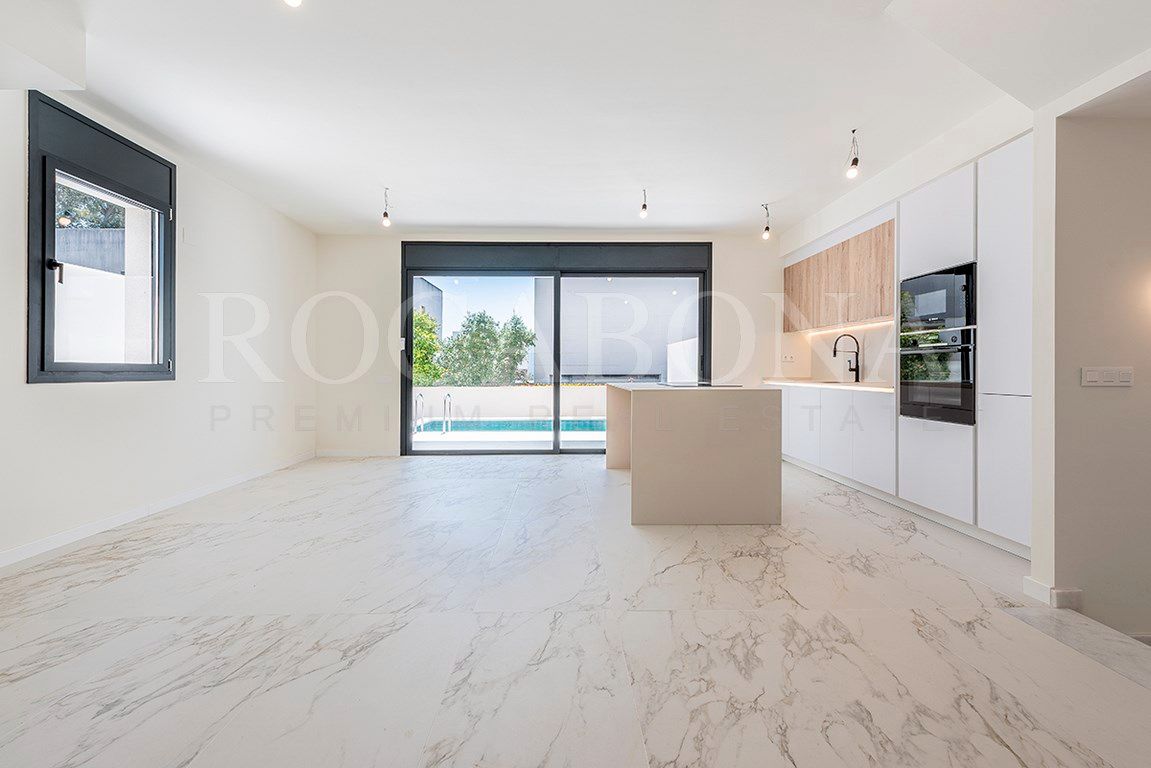 Kitchen of Single-family semi-detached for sale in Cambrils  with Air Conditioner, Heating and Swimming Pool