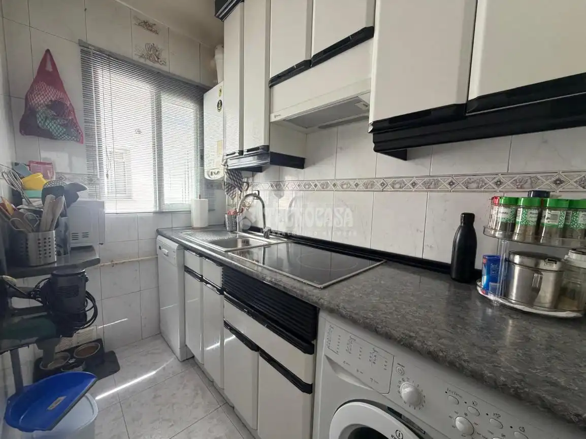 Kitchen of Flat for sale in Madrid  with Air Conditioner, Heating and Balcony