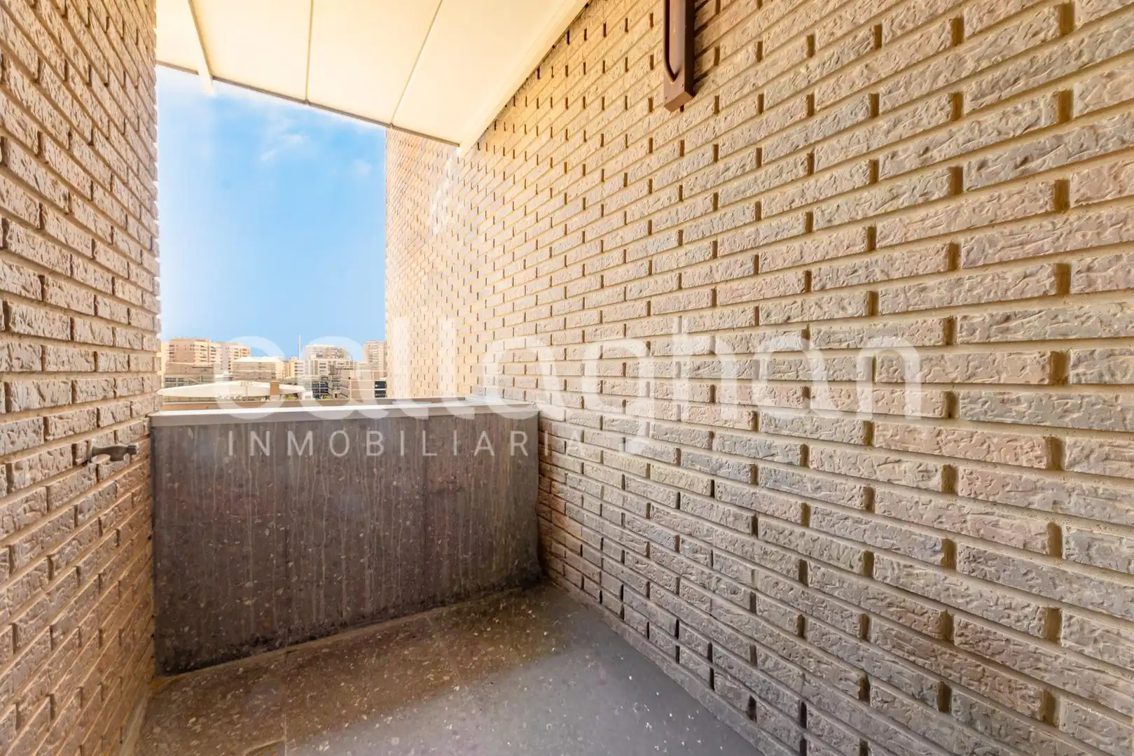 Terrassa de Pis en venda en Valencia amb Aire condicionat, Calefacció i Jardí privat