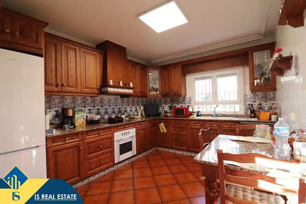 Villa avec piscine à vendre à Zona Carrefour - Urbanizaciones, imagen 6