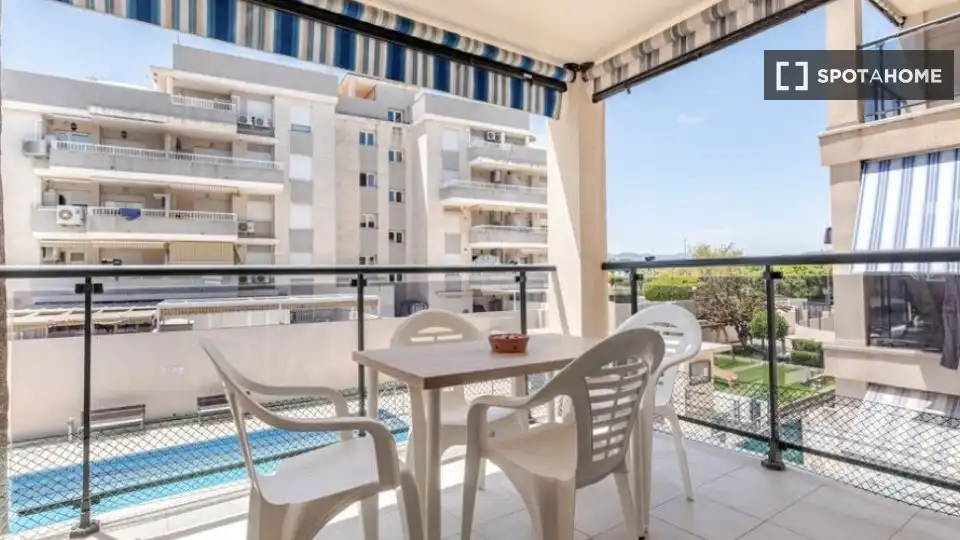 Terrassa de Apartament per a compartir en Canet d'En Berenguer amb Aire condicionat, Terrassa i Moblat