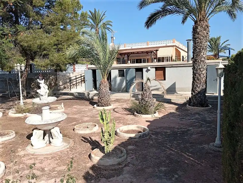 Jardí de Casa o xalet en venda en Elche / Elx amb Aire condicionat, Jardí privat i Terrassa