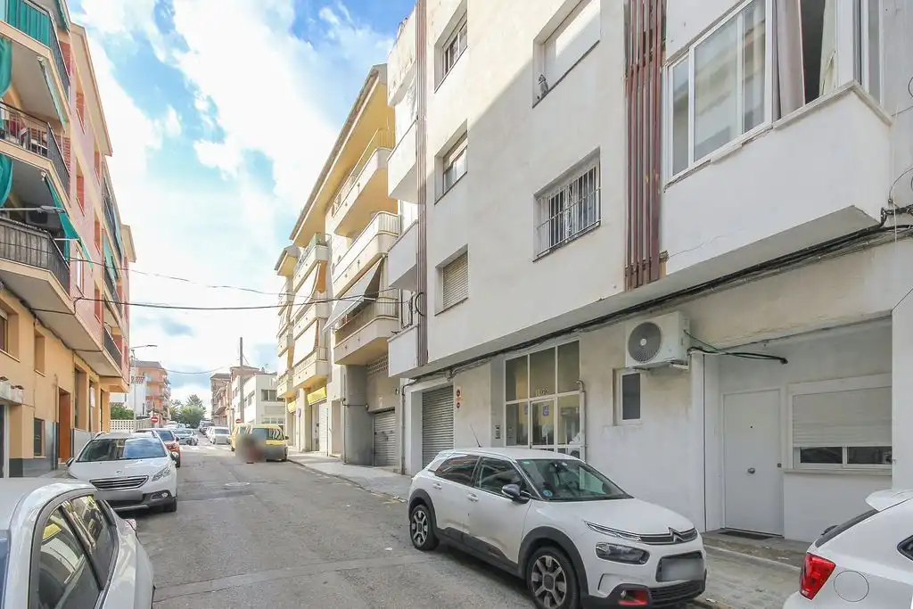 Exterior view of Flat for sale in Sant Pere de Ribes