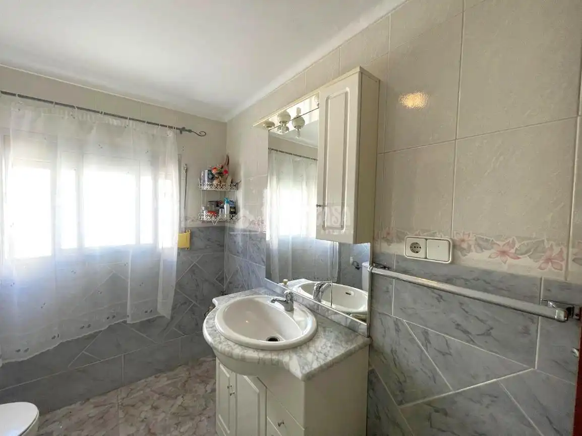 Casa adosada en venta en Fuentemora