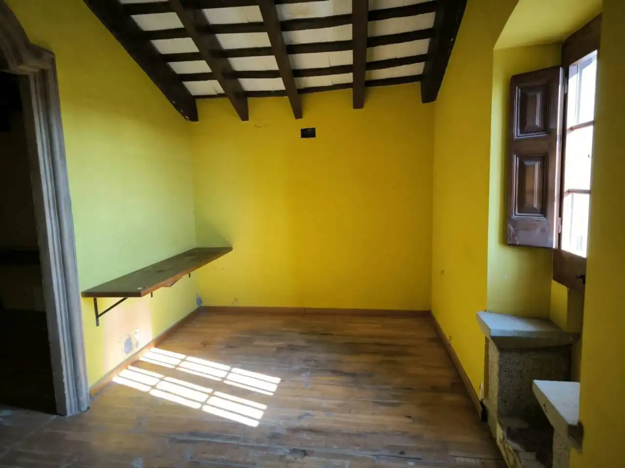 Country homes for sale in Camino DE MATARÓ, 21, Cabrils