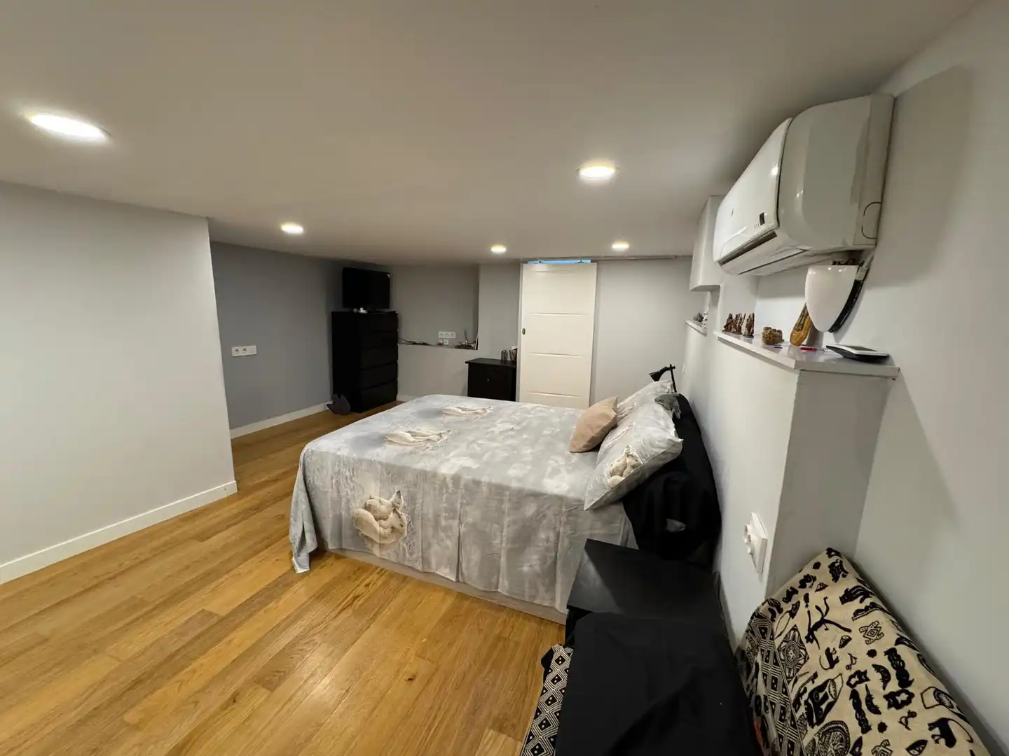 Planta baja en venta en L'Hospitalet de Llobregat con Aire acondicionado