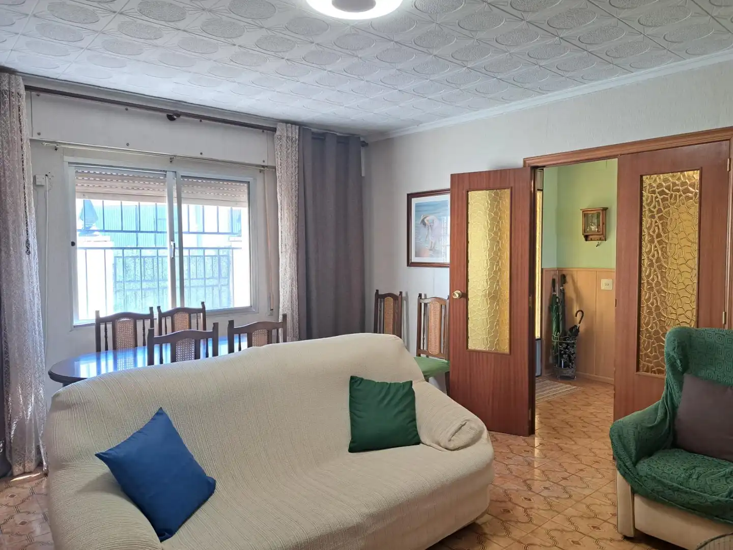 Living room of Houses for sale in Villargordo del Cabriel  with Terrace and Storage room