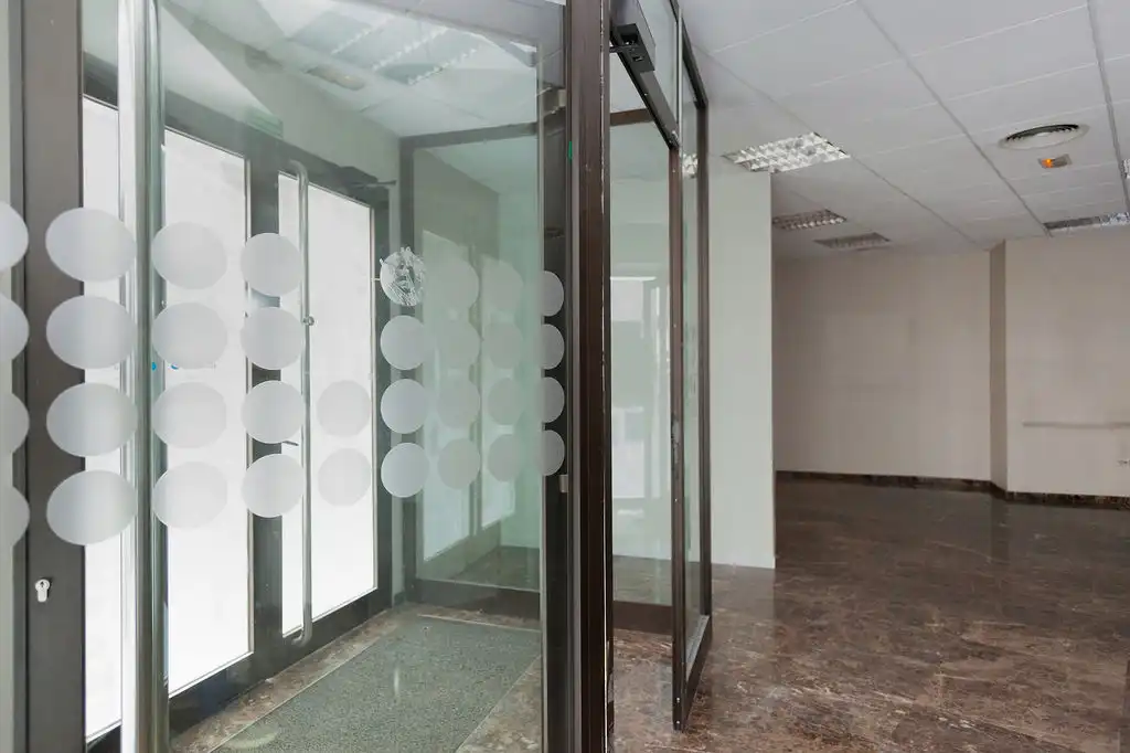 Gewerbefläche zur Miete in C/ Vicente Aleixandre, imagen 2