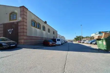 Nave industrial in vendita a Glorieta Don Antonio Páez Lobato (el Rey del Vinagre), imagen 2