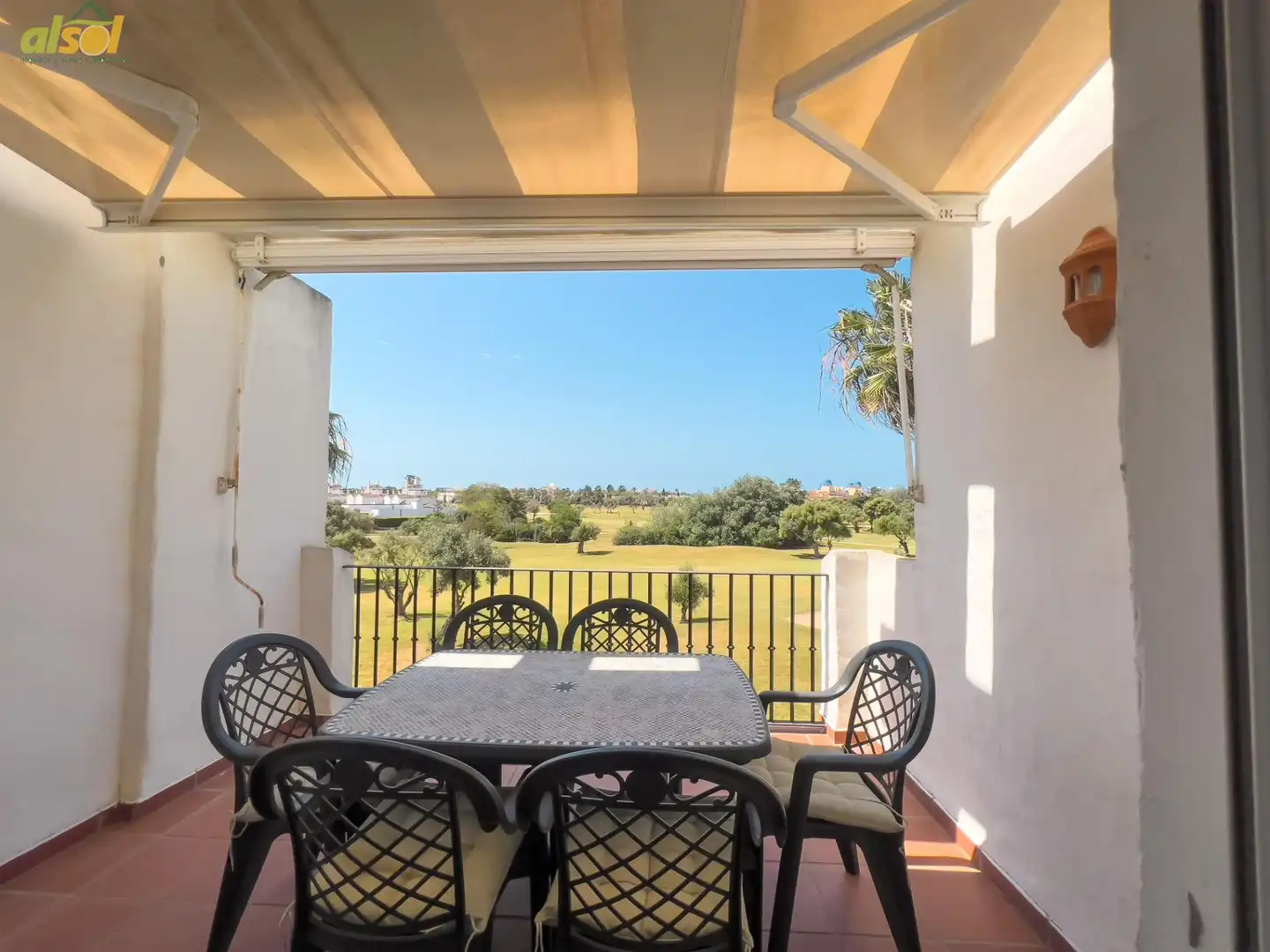 Garden of Attic for sale in Rota  with Air Conditioner, Terrace and Storage room