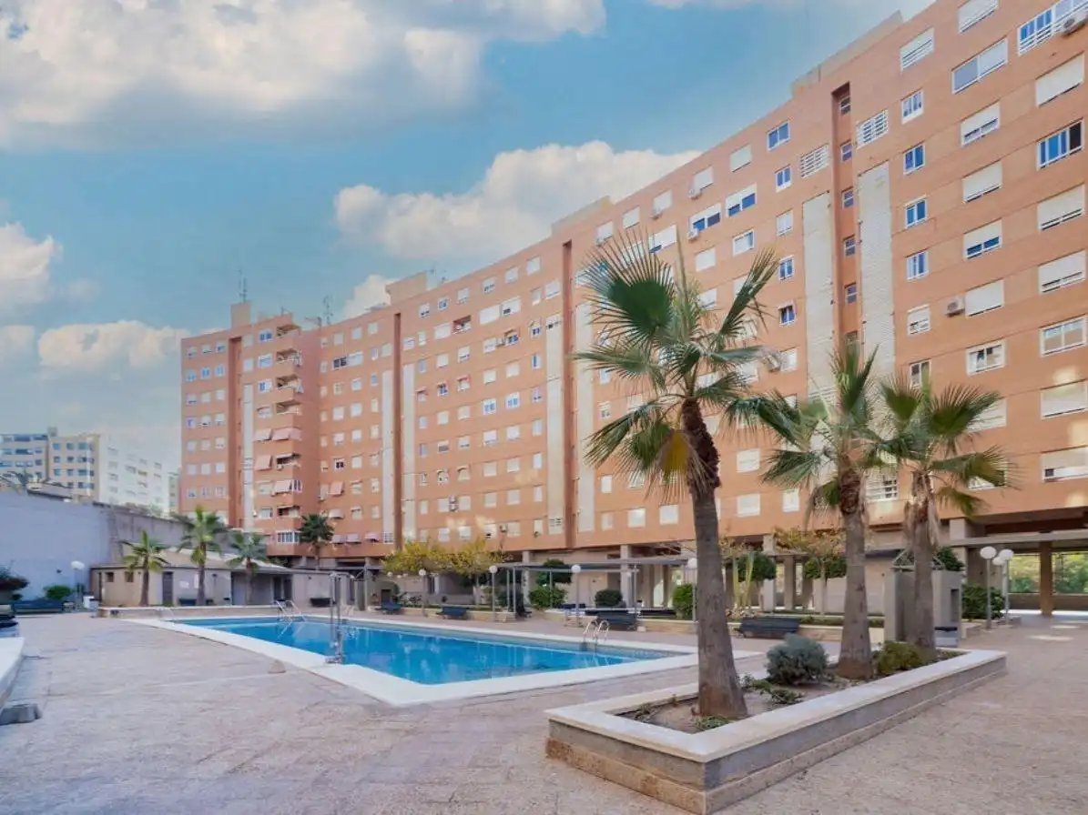 Flat with pool for sale in Calle Médico Vicente Reyes, imagen 28