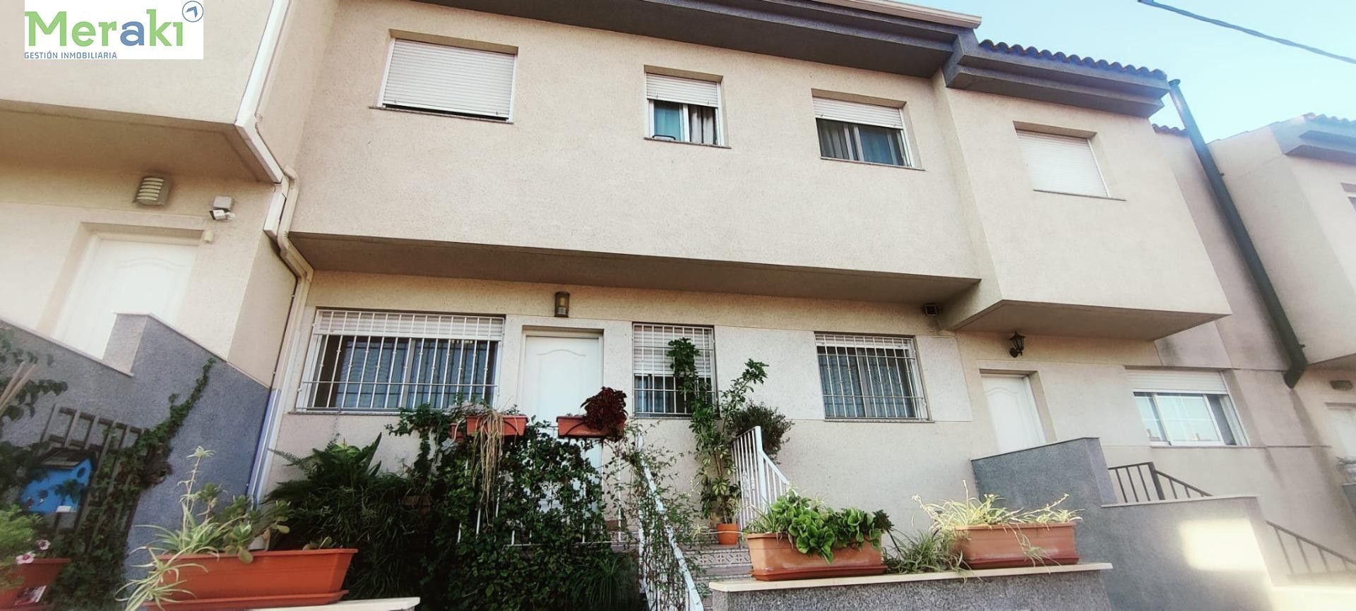 Vista exterior de Casa o xalet en venda en Molina de Segura amb Aire condicionat, Jardí privat i Terrassa