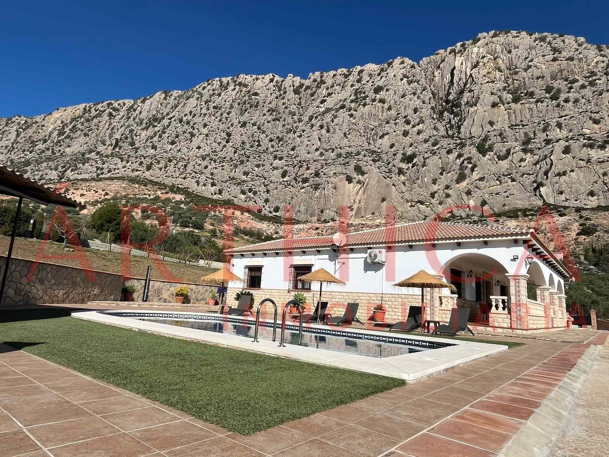 Exterior view of House or chalet for sale in Valle de Abdalajís  with Air Conditioner, Private garden and Swimming Pool