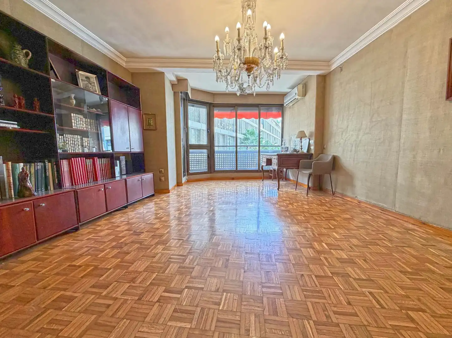 Sala d'estar de Pis en venda en Alicante / Alacant amb Aire condicionat i Parquet