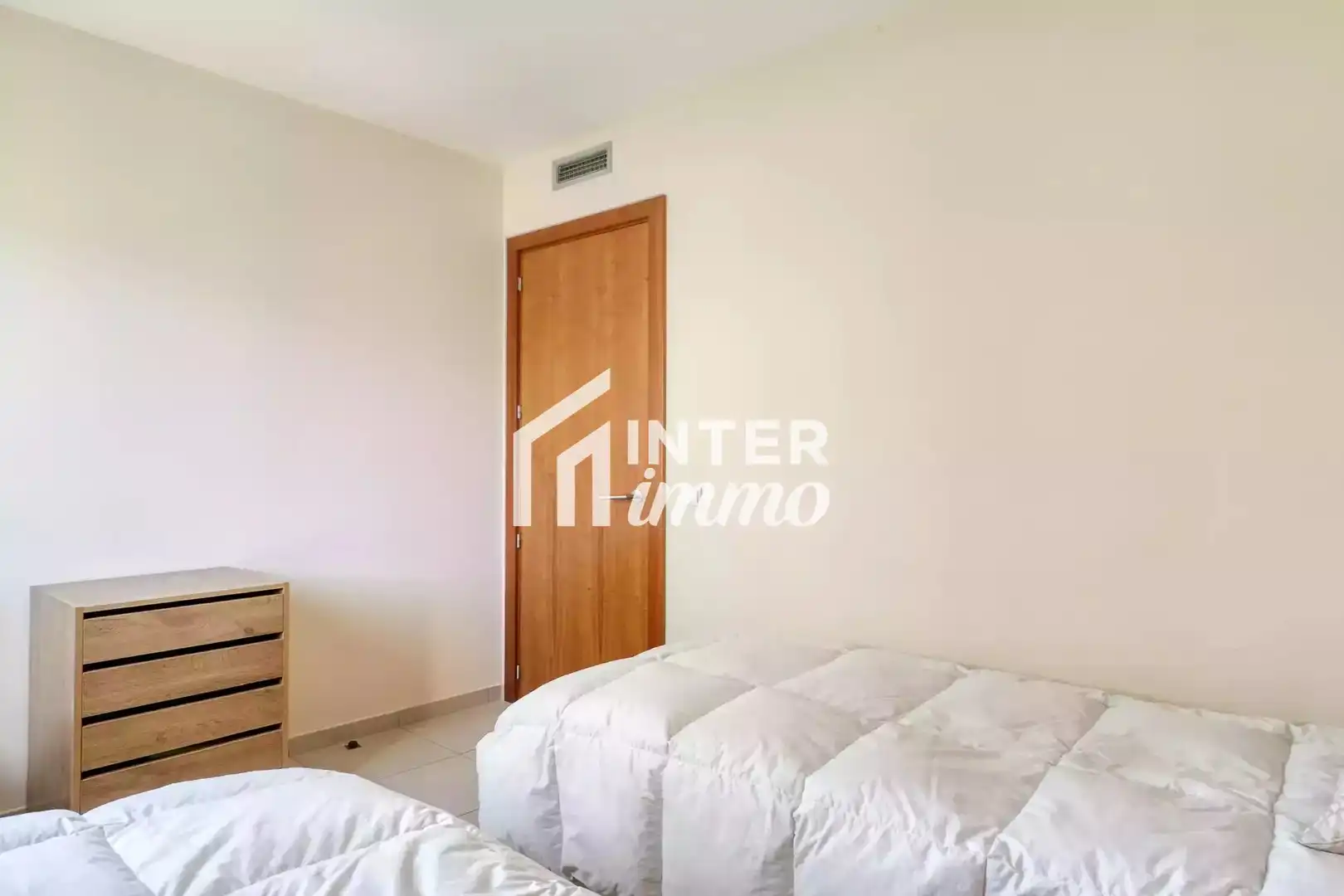 Schlafzimmer von Wohnung zum Verkauf in Roses mit Klimaanlage, Heizung und Terrasse