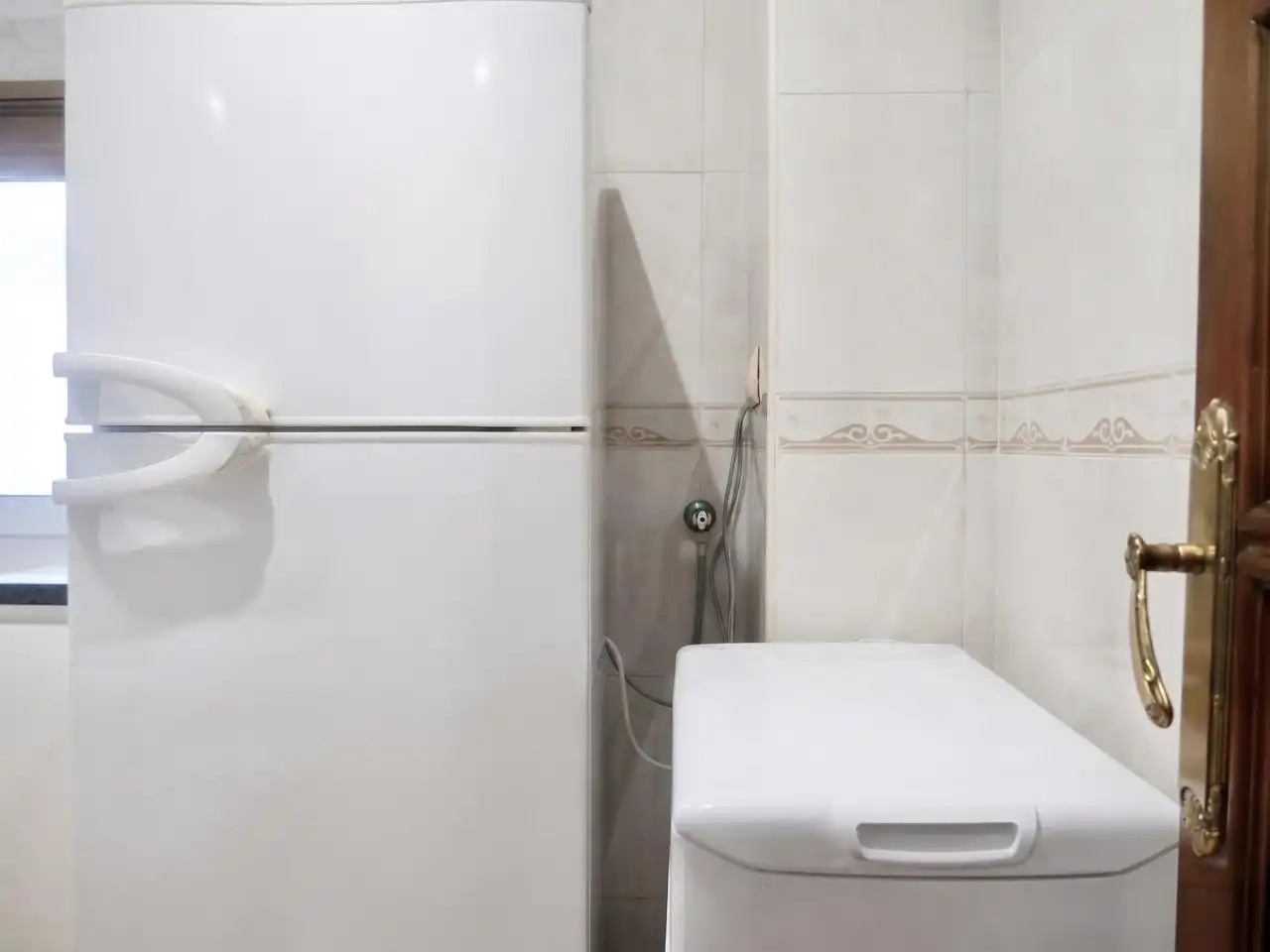 Badezimmer von Wohnung zum Verkauf in Sevilla mit Klimaanlage, Terrasse und Möbliert