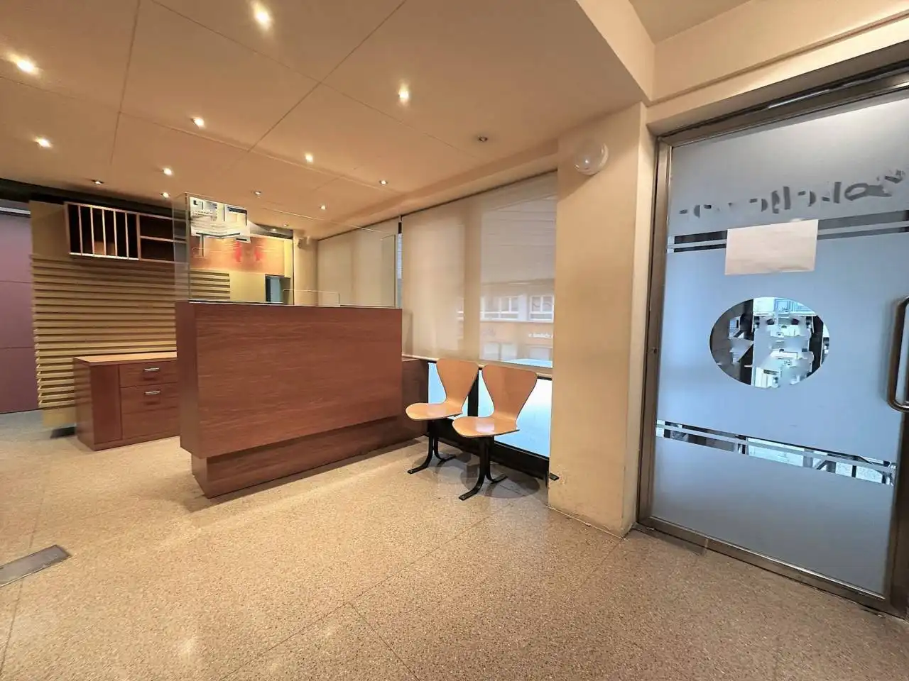 Local en venta en Girona con Aire acondicionado