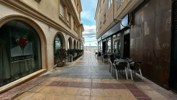 Terraza de Local en venta en El Campello con Terraza