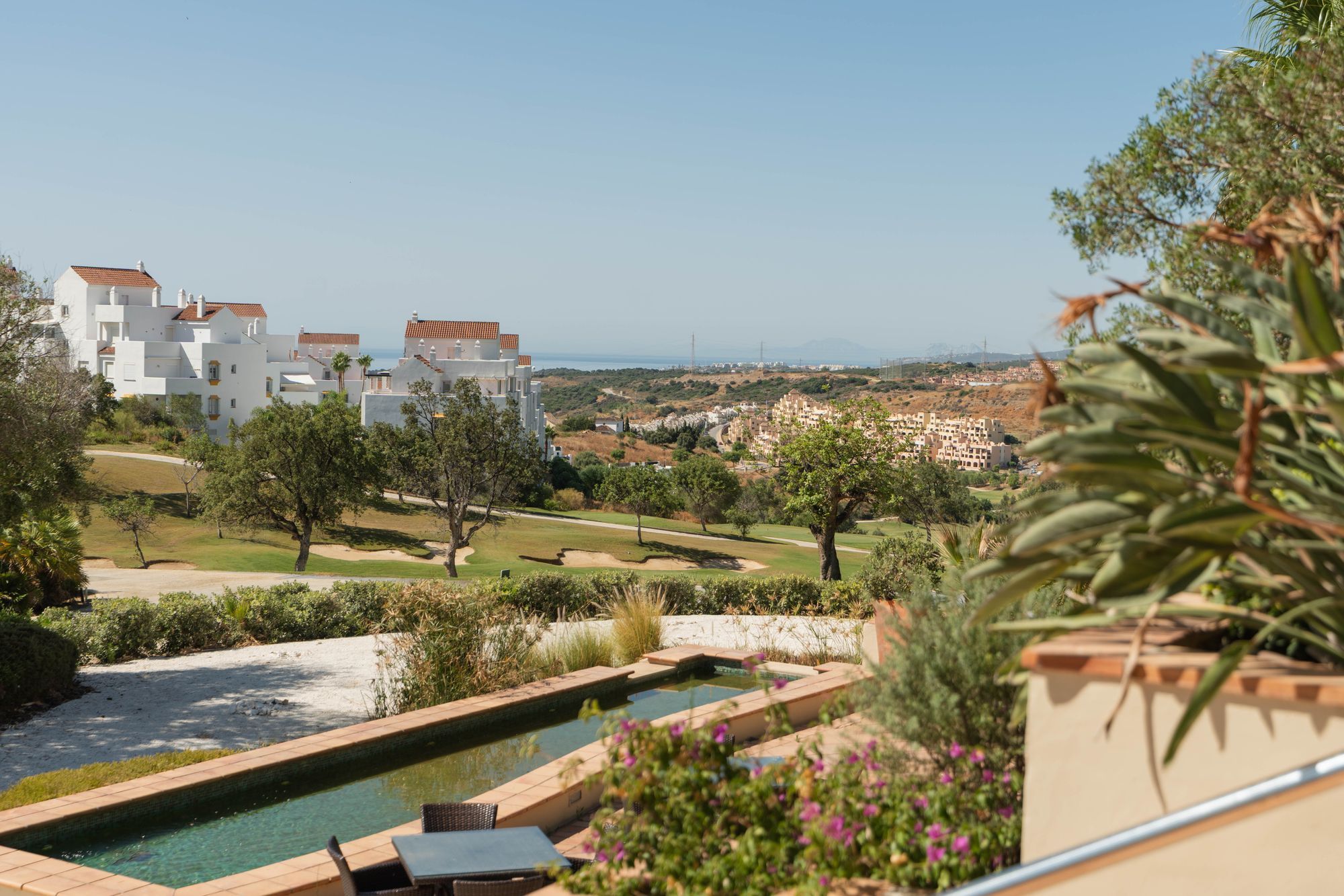 Vista exterior de Apartament en venda en Estepona amb Terrassa