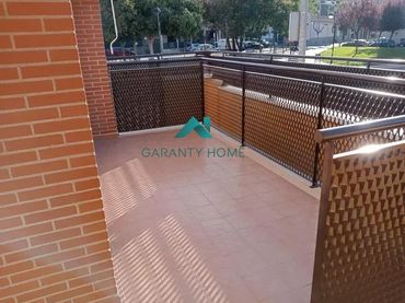 Adossat amb balcó en venda a Pedanías Este