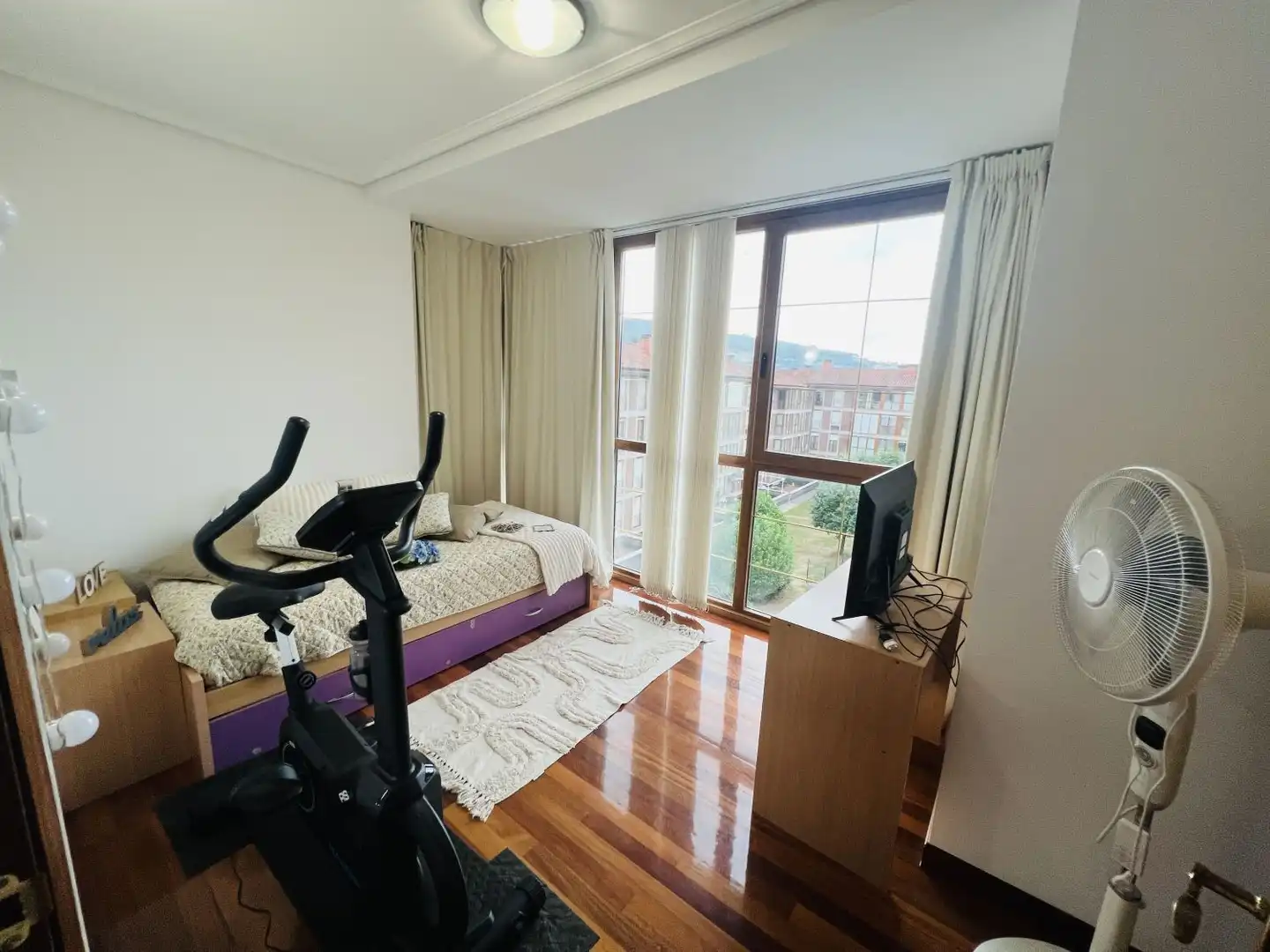 Bedroom of Flat for sale in Voto  with Heating, Parquet flooring and Furnished