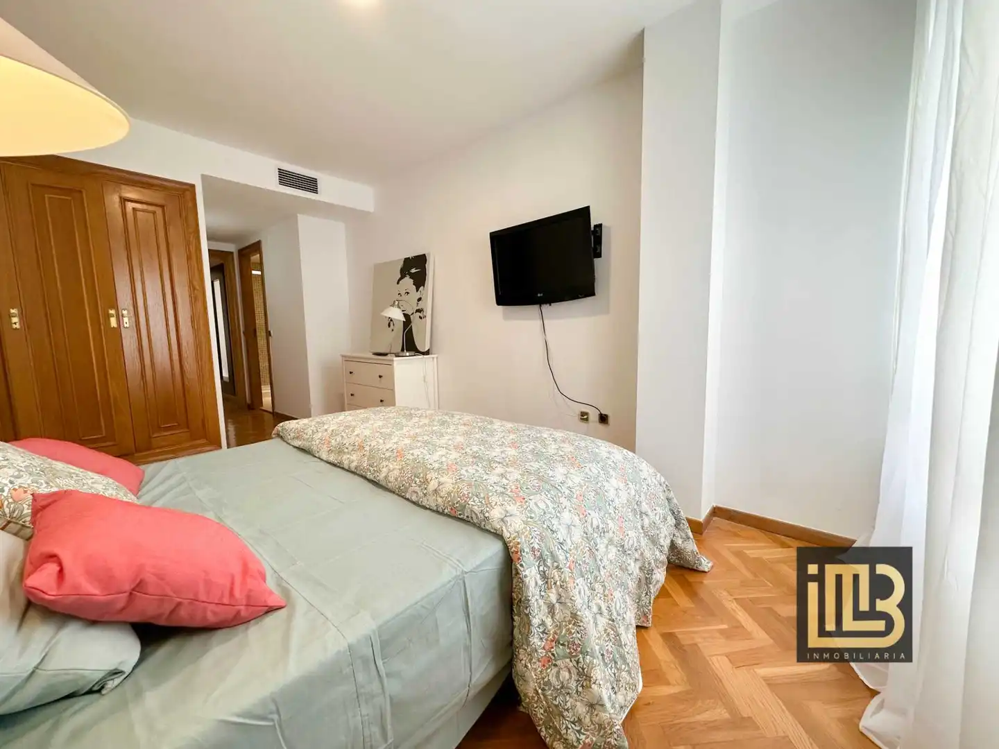 Bedroom of Flat for sale in Málaga  with Air Conditioner, Heating and Terrace