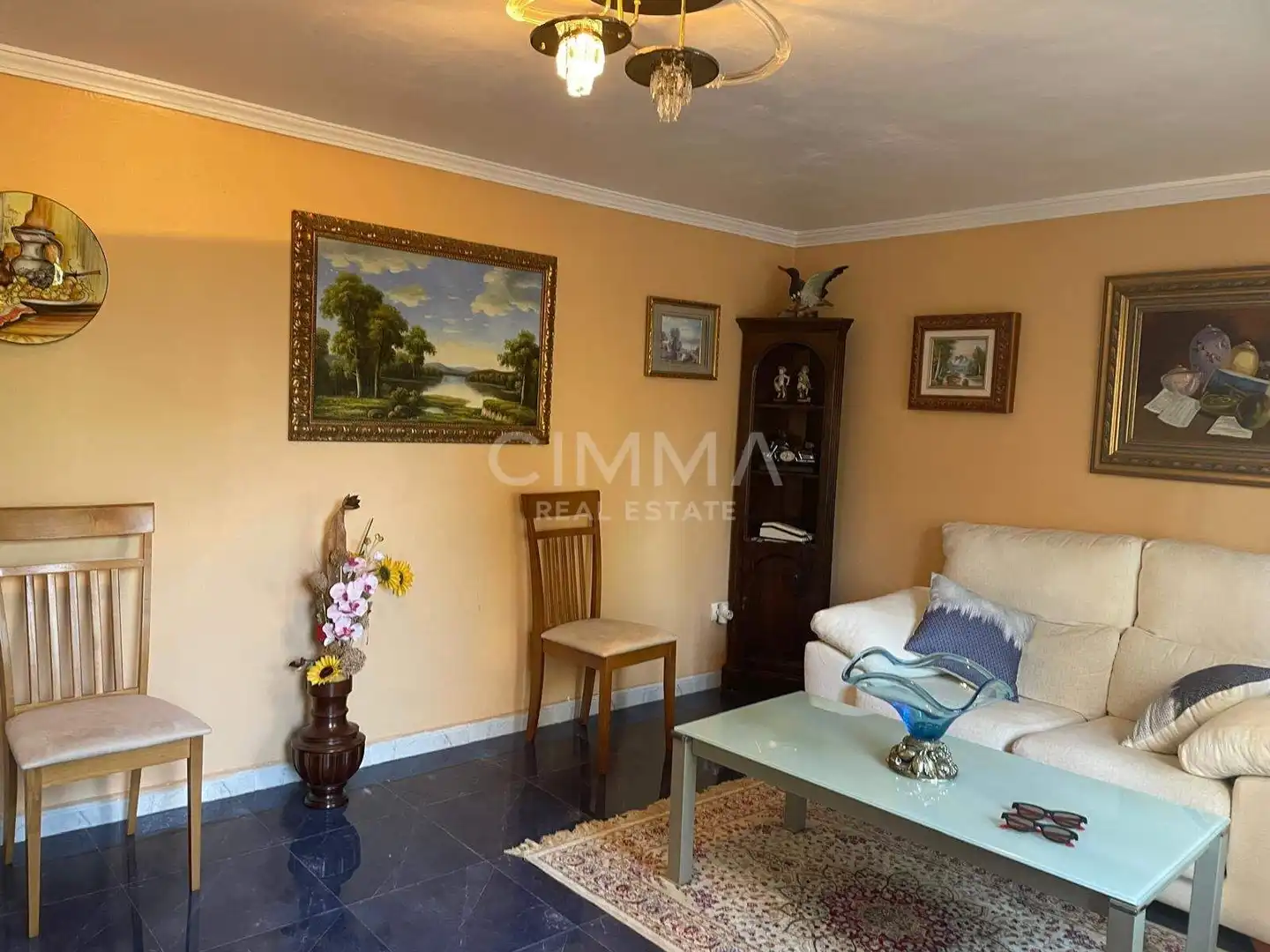 Sala de estar de Casa o chalet en venta en La Nucia con Aire acondicionado, Jardín privado y Terraza