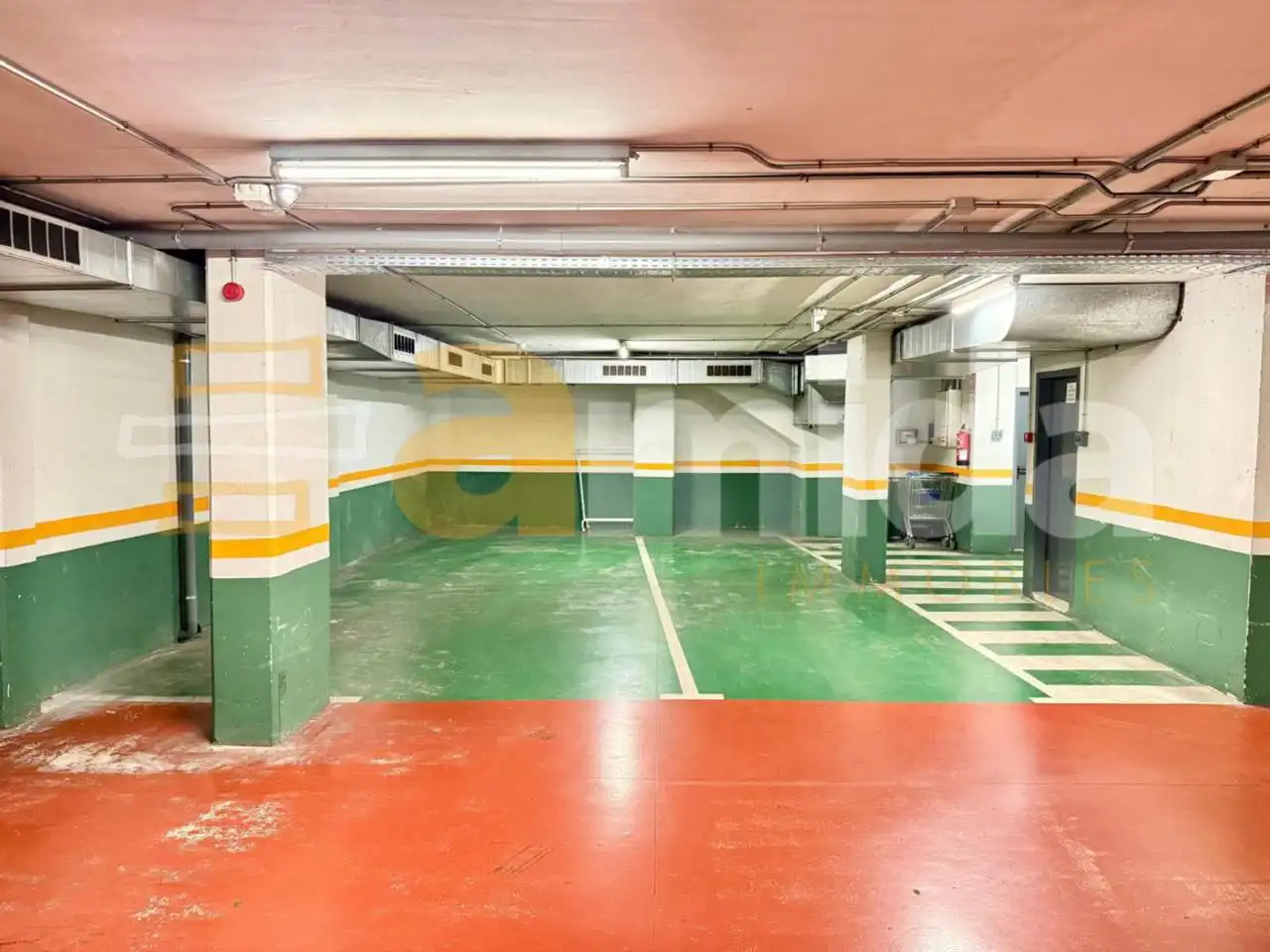 Einzelparkplatz zum Verkauf in Centre - Sant Oleguer, imagen 9