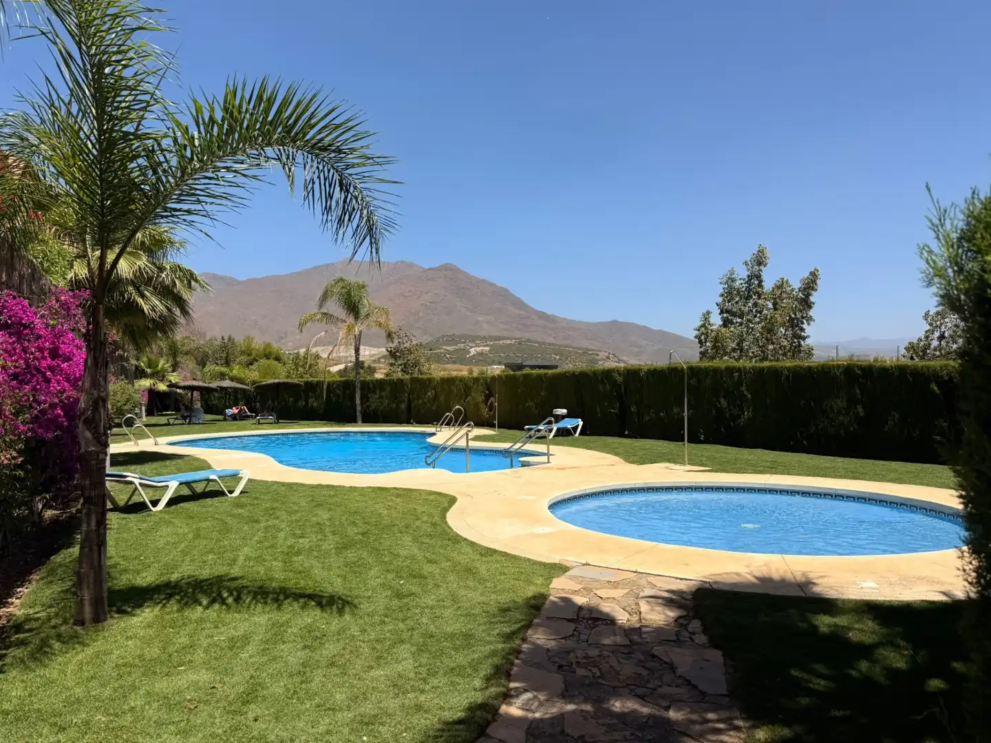 Garden of Detached homes for sale in Estepona  with Air Conditioner, Terrace and Storage room