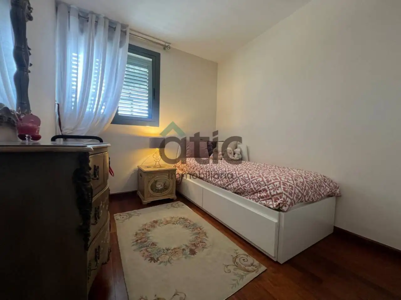 Habitación de Ático en venta en Manresa con Parquet, Terraza y Trastero
