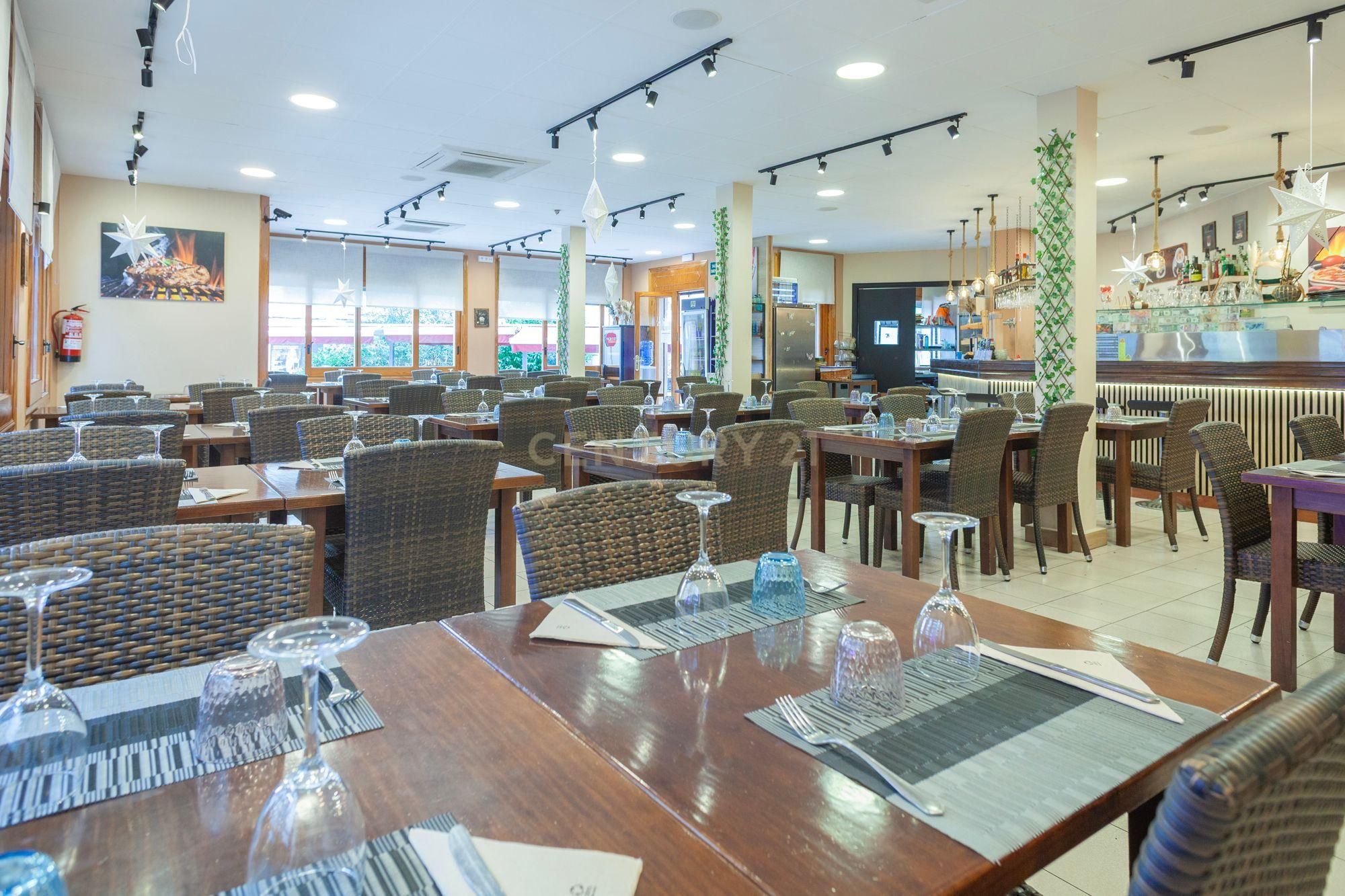 Premises for transfer in Carrer de Lluís Companys, Blanes, Spain, 15, Els Pins