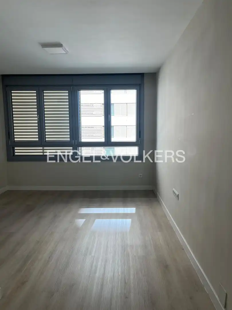 Flat for rent in Madrid  with Air Conditioner, Heating and Terrace