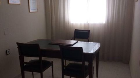 Foto 5 de Piso en venta en Villamartín, Cádiz