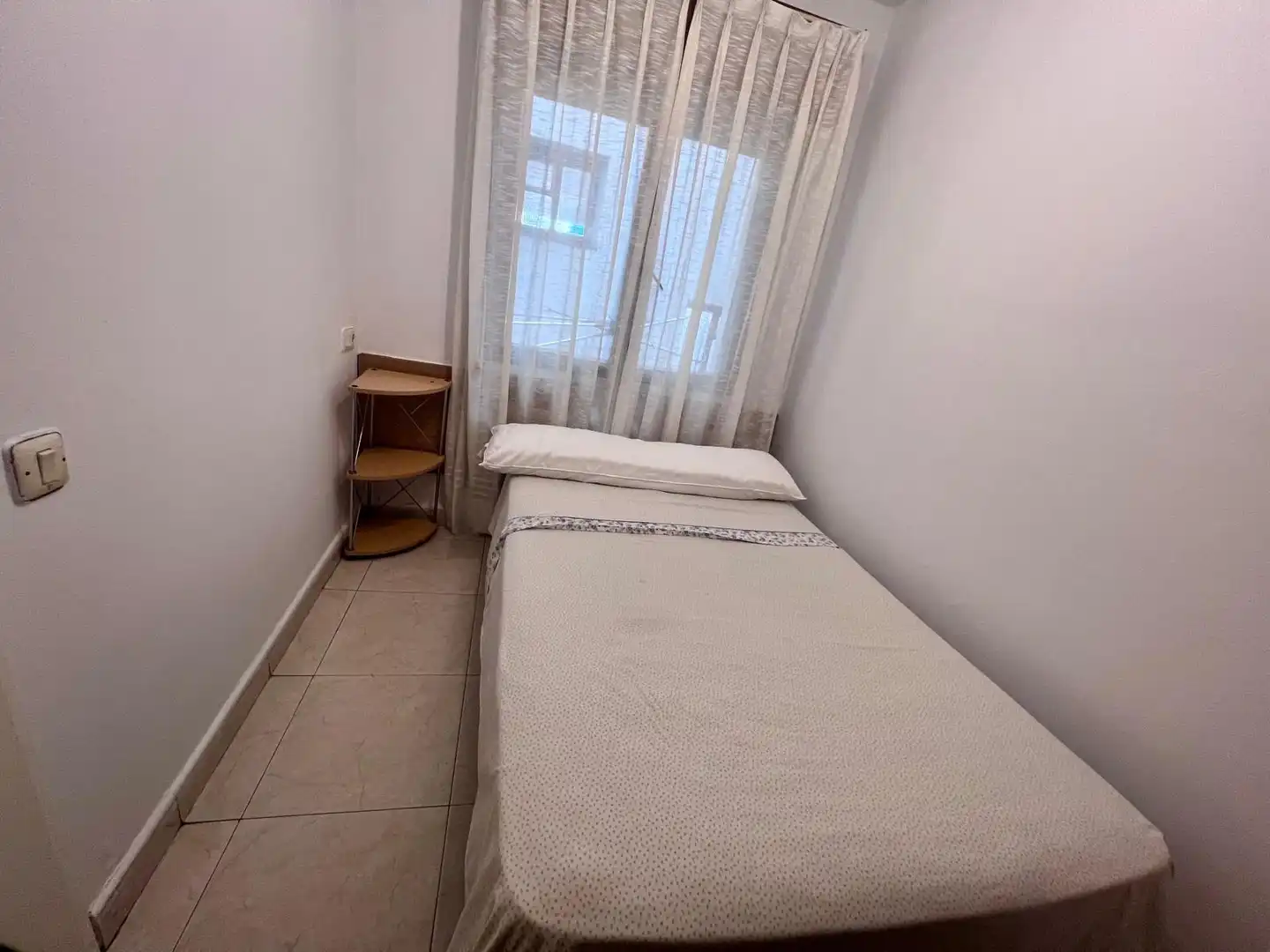Bedroom of Flat for rent in Oviedo   with Heating and Furnished