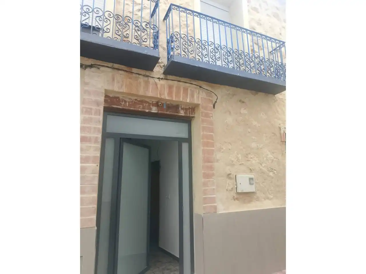Vista exterior de Casa adosada en venta en Ador con Calefacción, Terraza y Amueblado