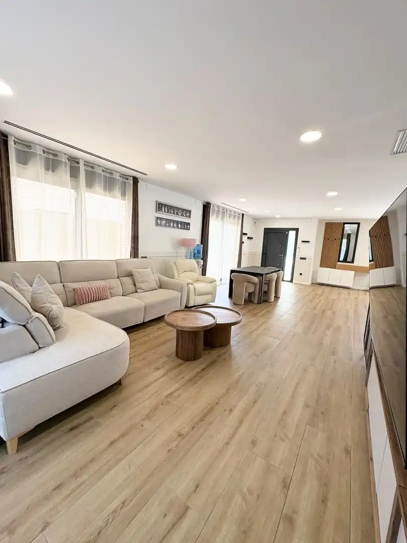 Sala de estar de Casa o chalet en venta en Cambrils con Aire acondicionado, Calefacción y Piscina